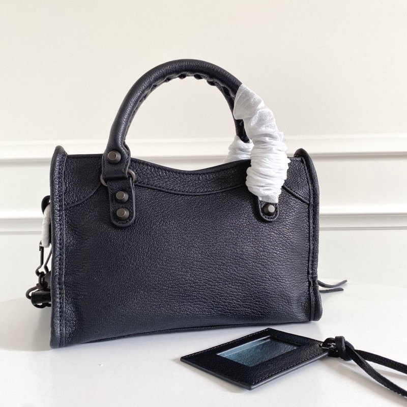 Ba1en*iaga classic city bags